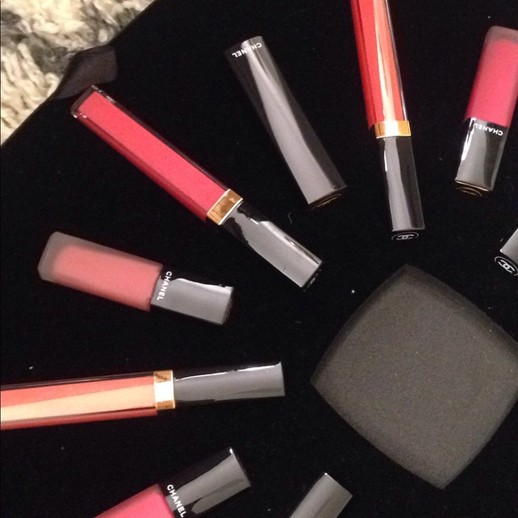 Sold separately Chanel lip bundle- rare authentic - Picture 3 of 11